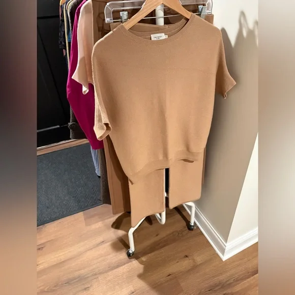 The Reset matching sweater top and cropped pant set - Picture 7 of 12